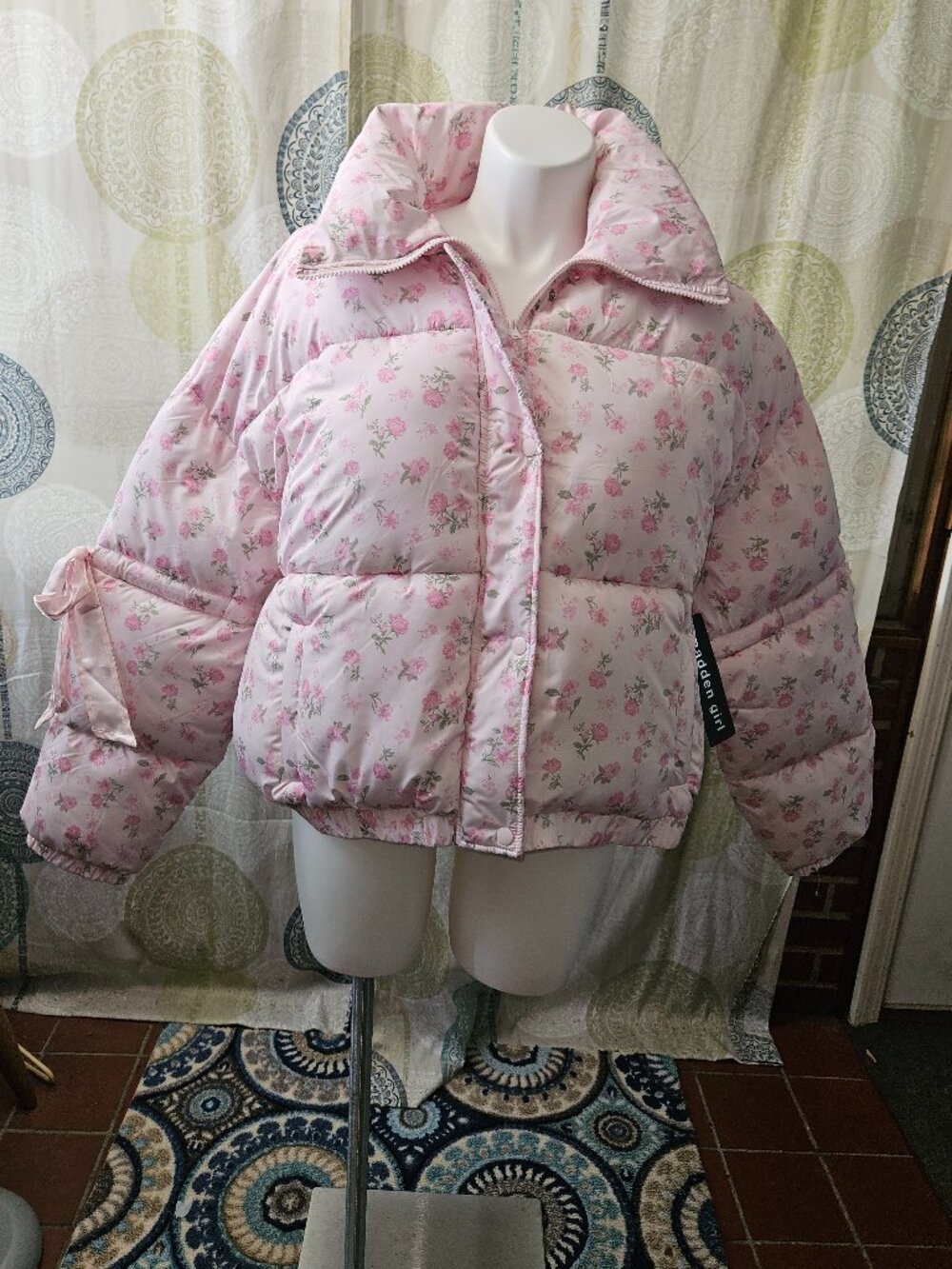 NWT Madden Girl Pink Floral Puffer Coat (3X)